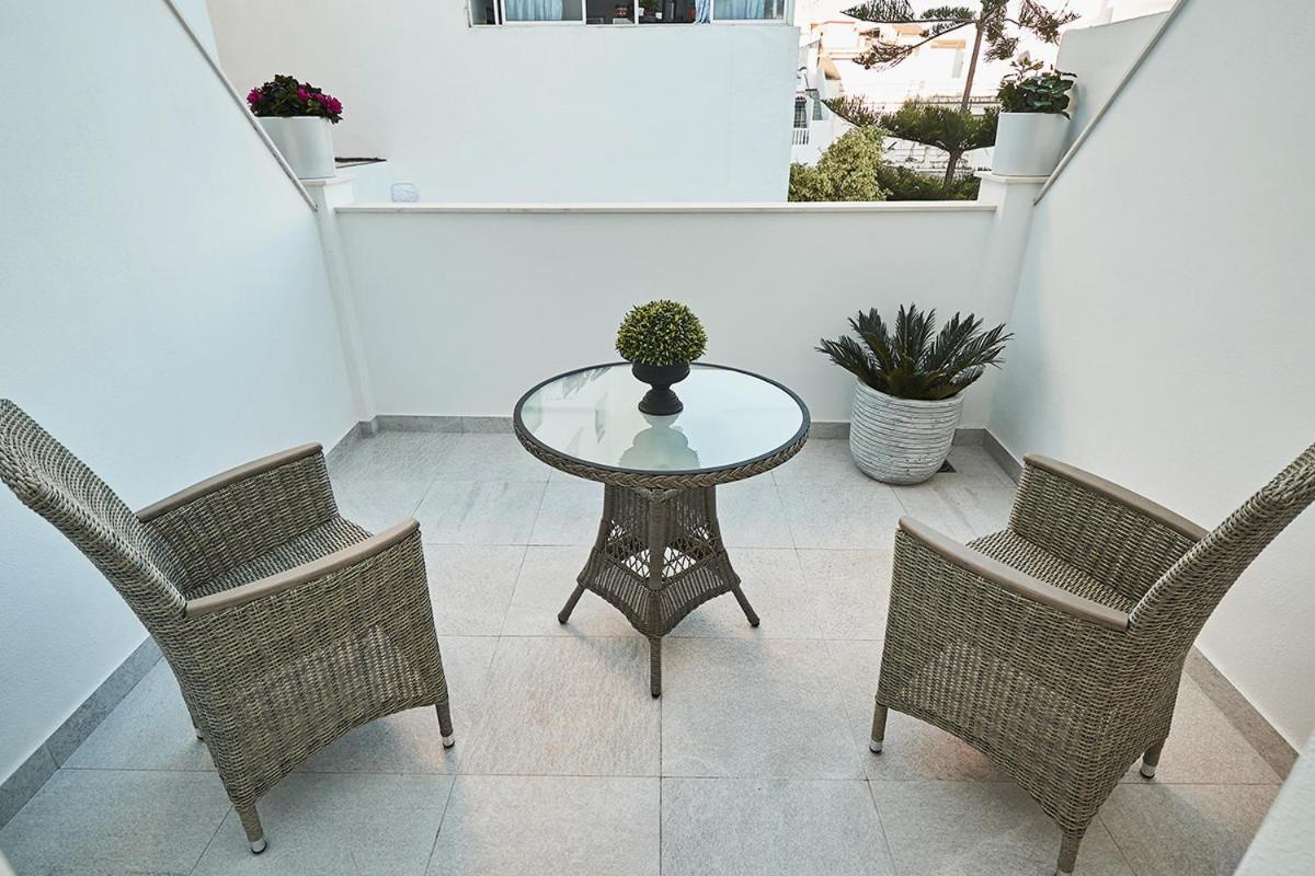 Hostal Boutique Aurora Nerja Exterior photo