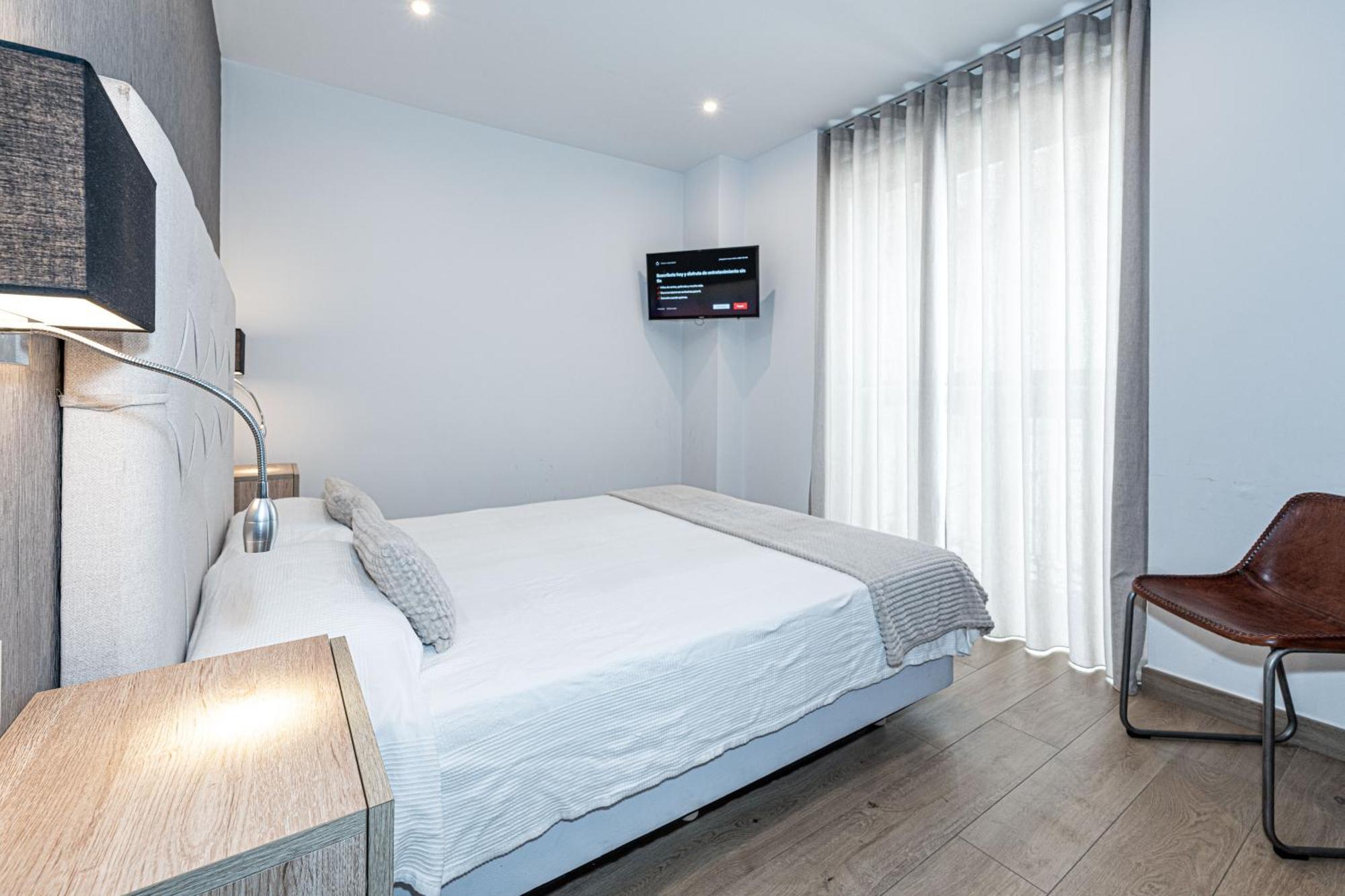 Hostal Boutique Aurora Nerja Exterior photo